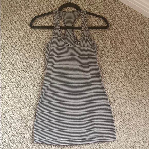 Lululemon Size 6 Extra Long Power Y Tank - Picture 1 of 2